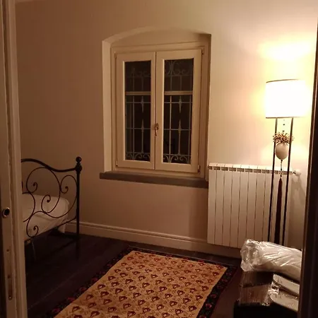 Bercos Deluxe Apartment Prato (Prato)
